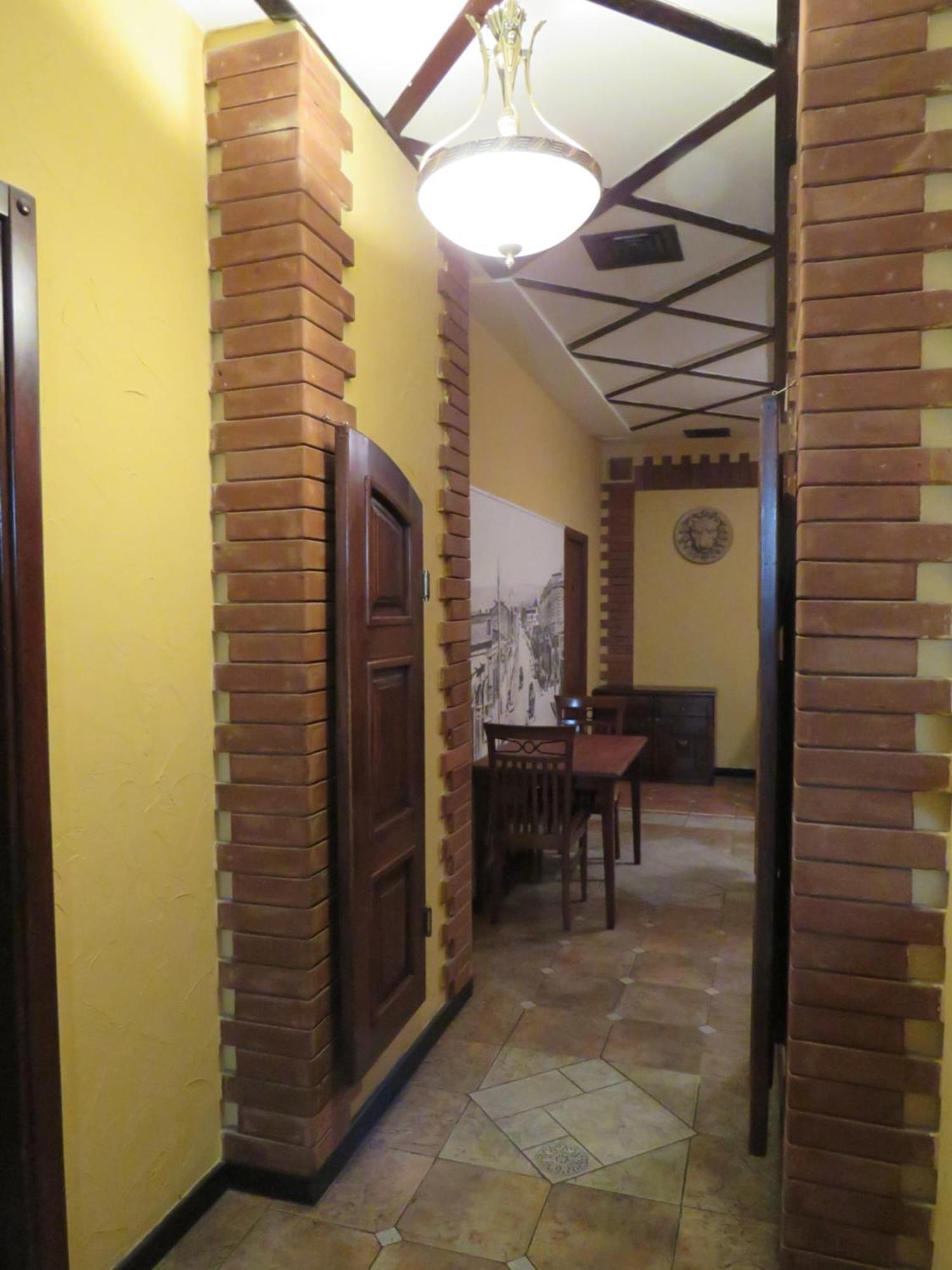 Hostel Jan In The Very Center يريفان المظهر الخارجي الصورة